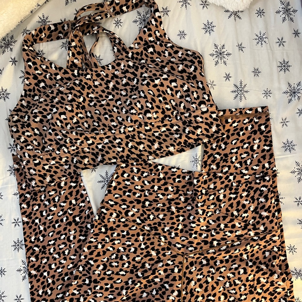 Aerie cheetah workout set